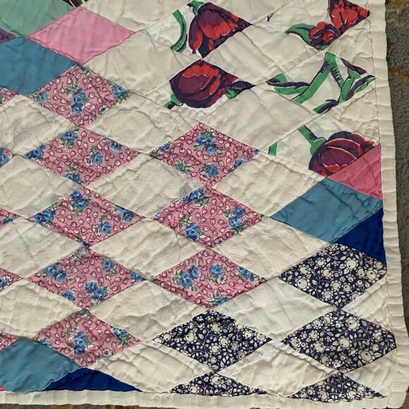 Hand Stitched Vintage Diamond Patchwork Quilt Blanket Pastels Floral 84" X 72" - Picture 7 of 11